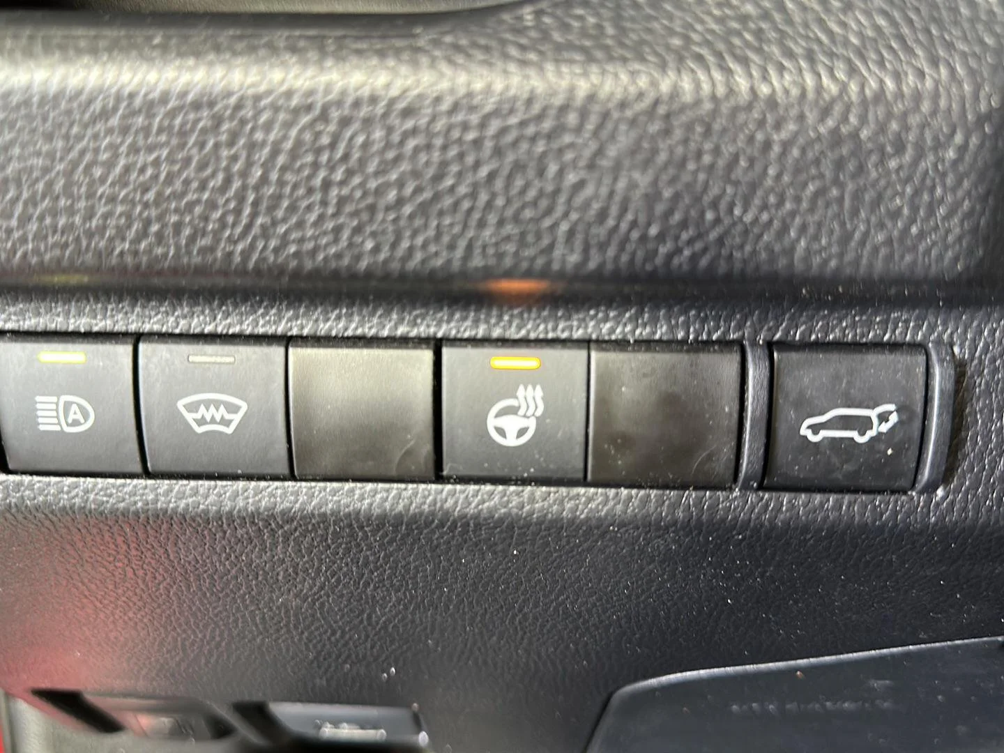 Used 2024 Ruby Flare Pearl Toyota XLE Premium image 14