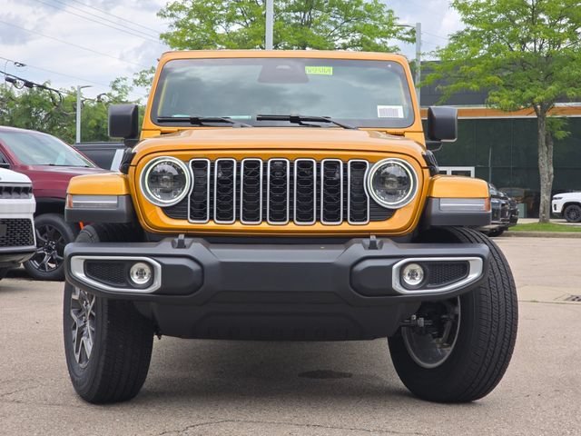 New 2026 Goldilocks Exterior Paint Jeep Sahara image 3