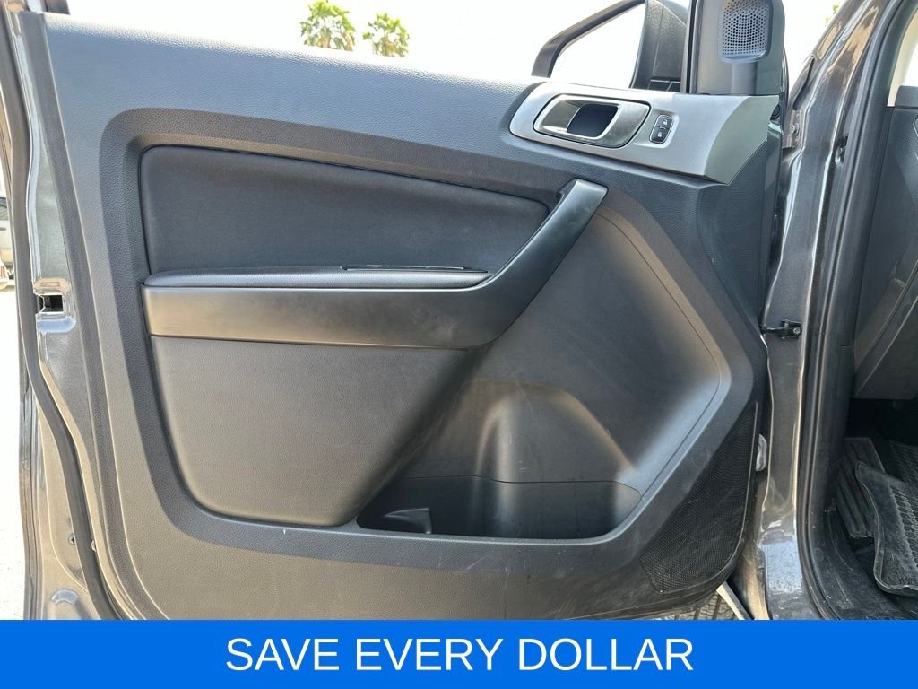 Used 2020 Gray Ford XLT image 6
