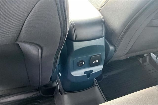 Used 2023 Blue Ford XLT image 21