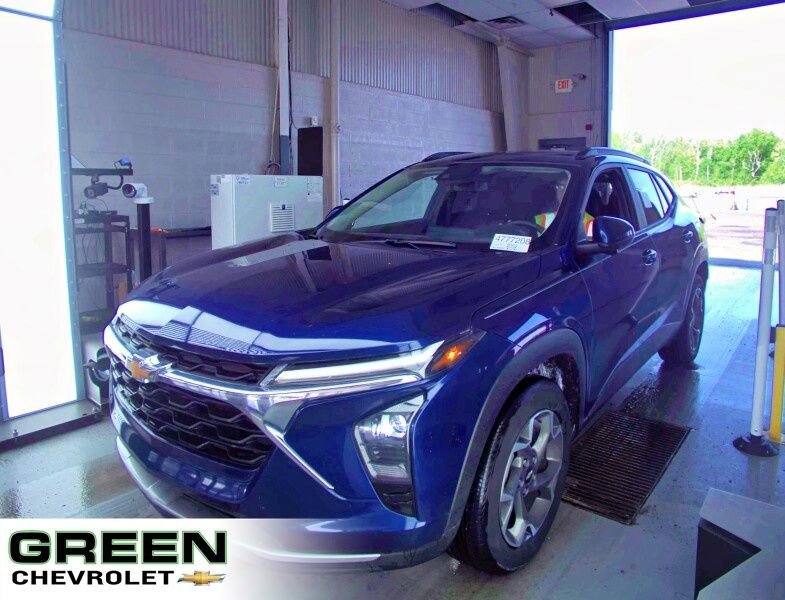 2024 Chevrolet Trax LT's photo