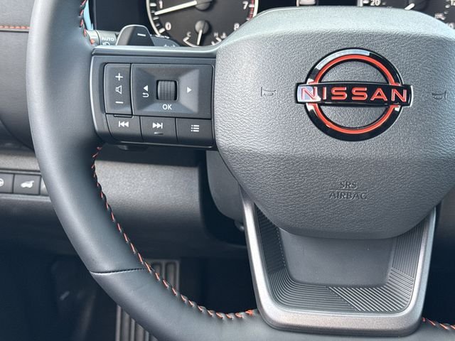 New 2026 Boulder Gray Pearl / Super Black Two-tone Nissan Rock Creek image 15