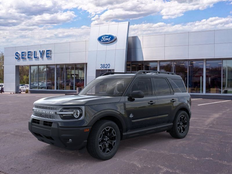 New 2026 Shadow Black Ford Outer Banks® image 32