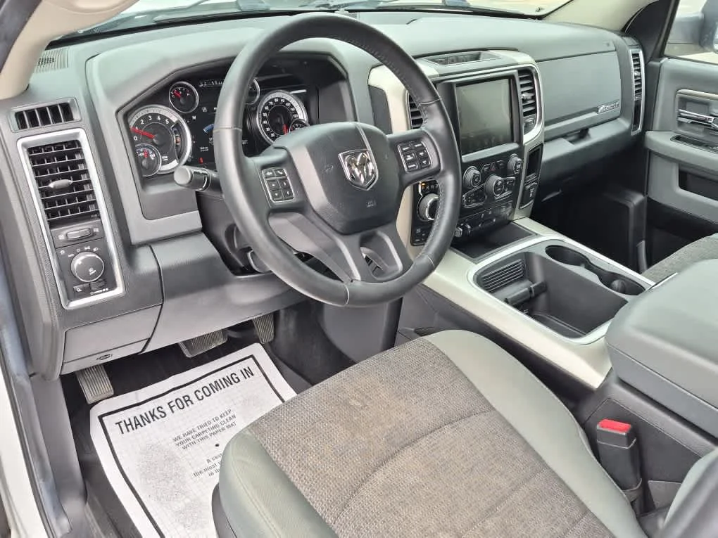 Used 2016 Bright White Clearcoat Ram Big Horn image 11