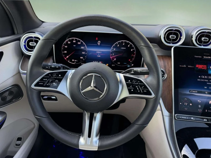 Certified Used 2026 Starling Blue Metallic Mercedes-Benz GLC 300 image 10