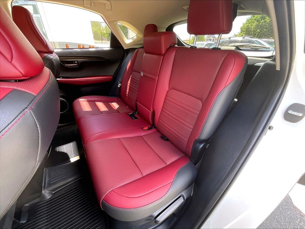 Used 2021 White Lexus 300h image 15