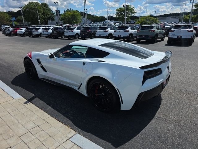 Used 2019 White Chevrolet Grand Sport image 3
