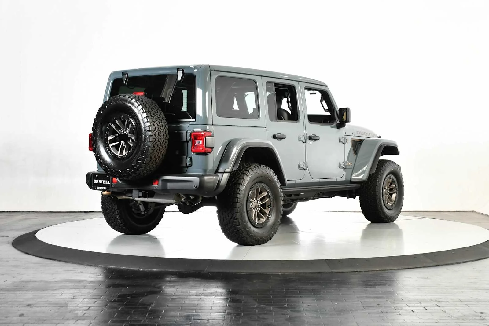 Used 2025 Anvil Clearcoat Jeep Rubicon 392 Final Edition image 6