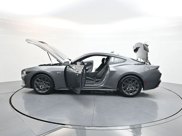 New 2026 Carbonized Gray Metallic Ford GT Fastback image 45