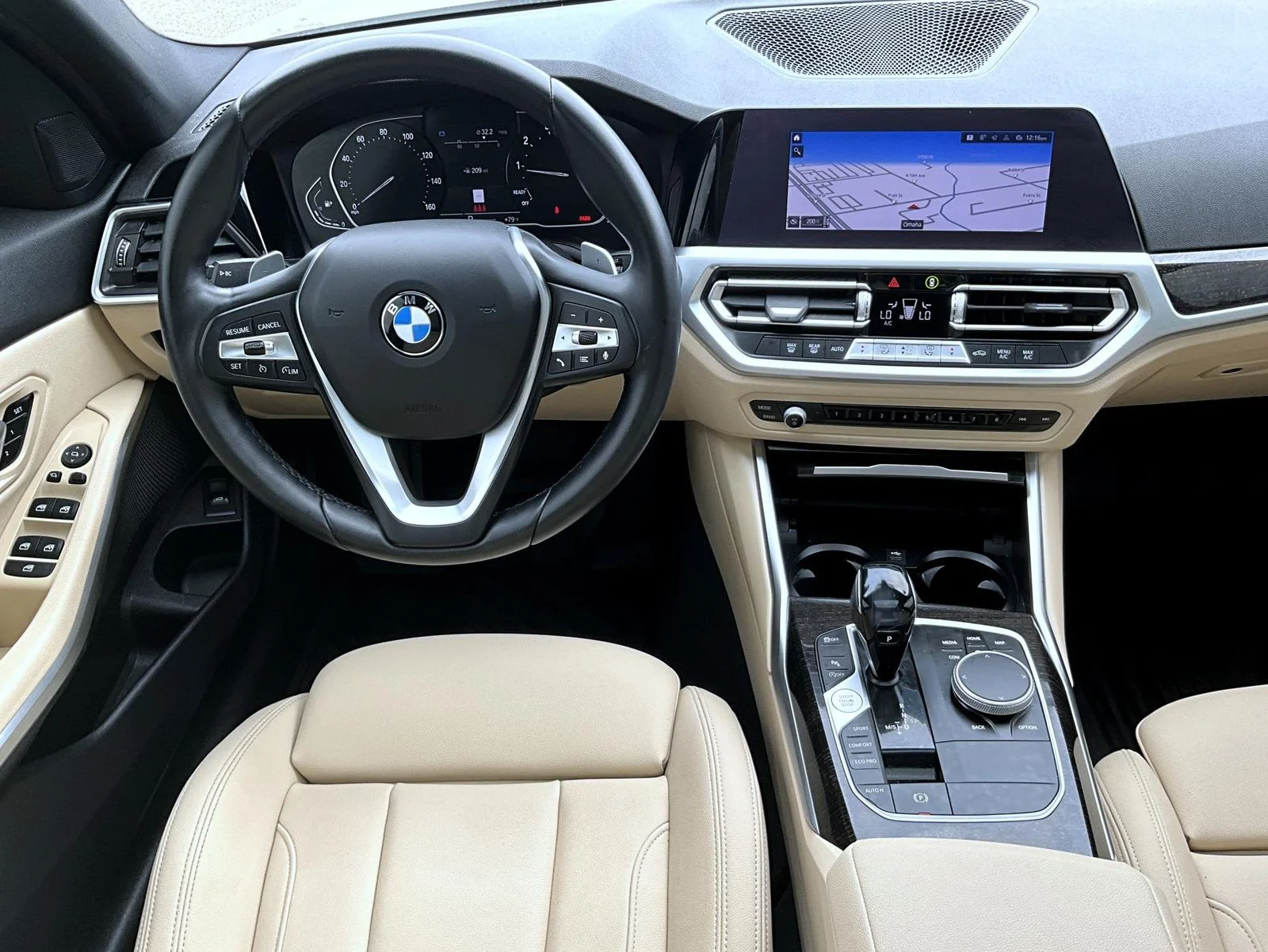 Used 2021 White BMW 330i xDrive image 13