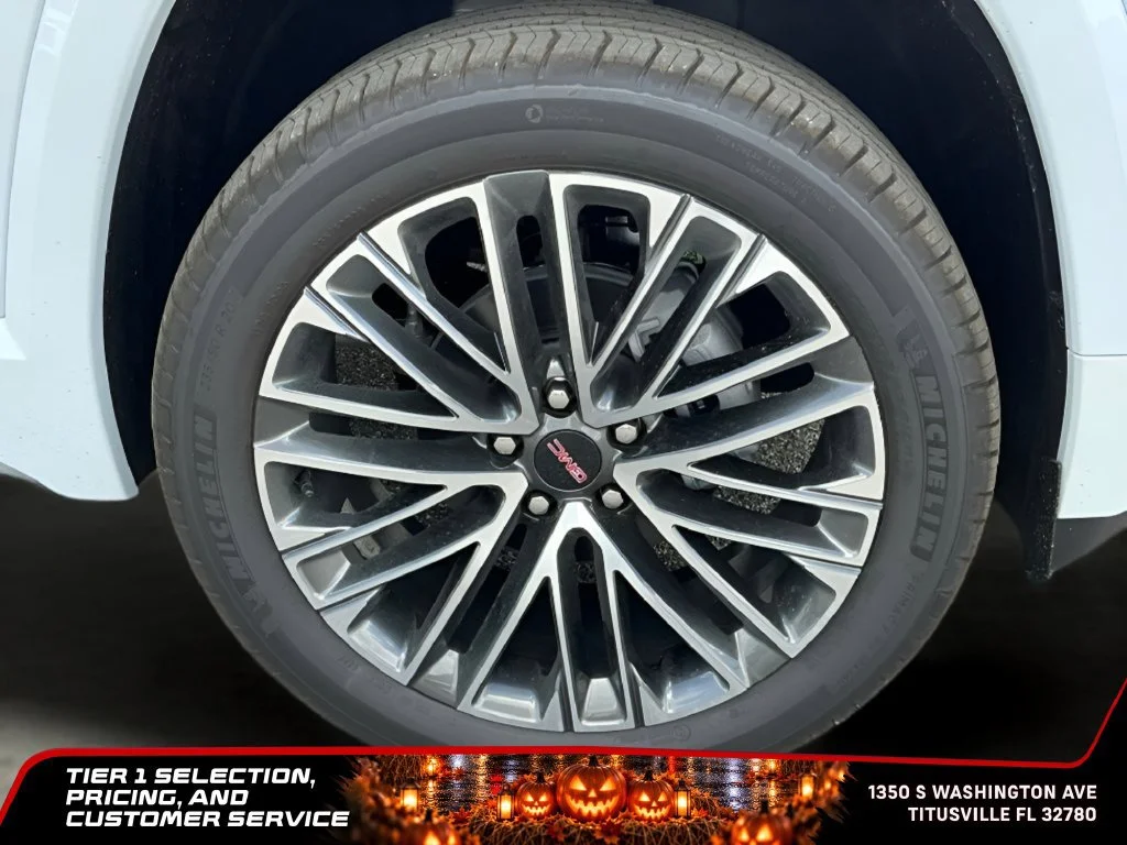 New 2026 Glacier White Tricoat GMC Denali image 37