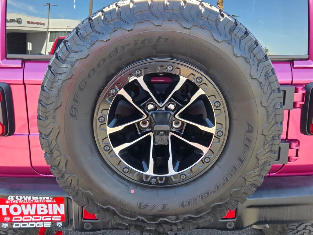 Used 2024 Red Jeep Rubicon X image 11