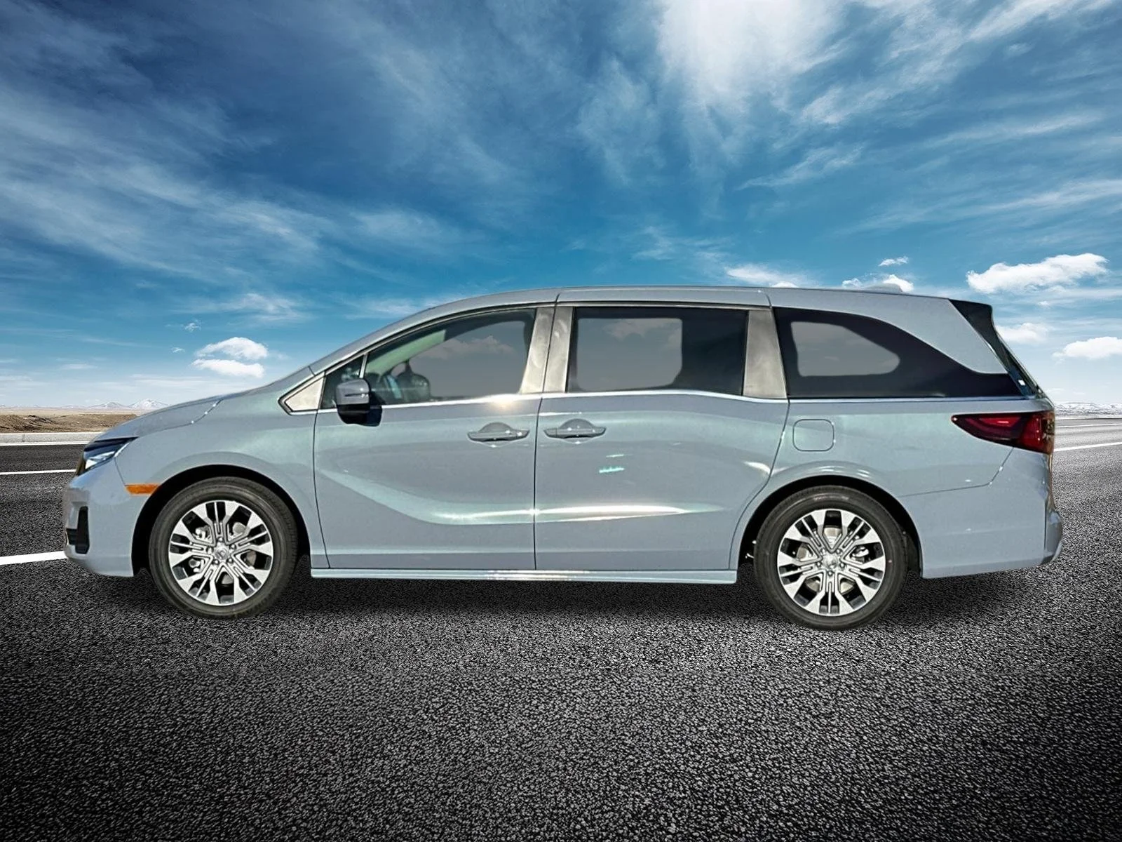 New 2026 Sonic Gray Pearl Honda Touring image 6