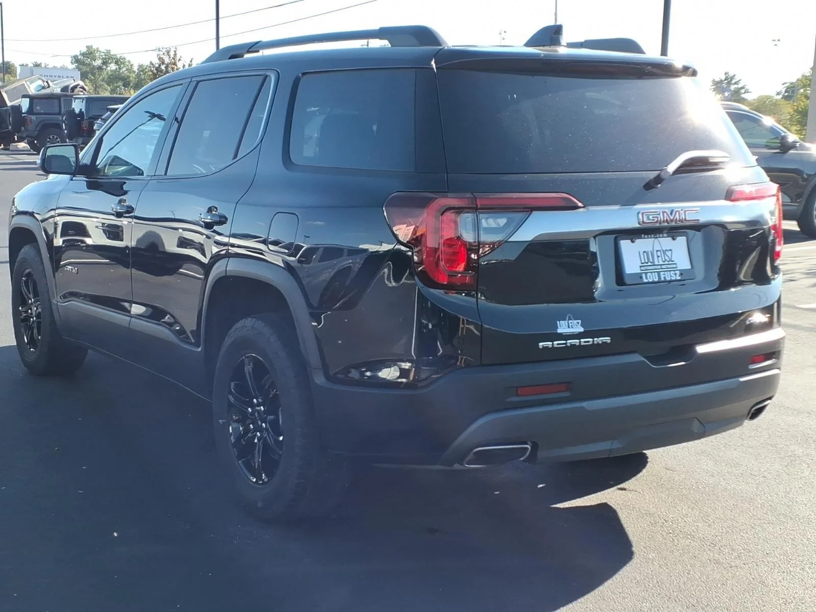 Used 2023 Ebony Twilight Metallic GMC AT4 image 5