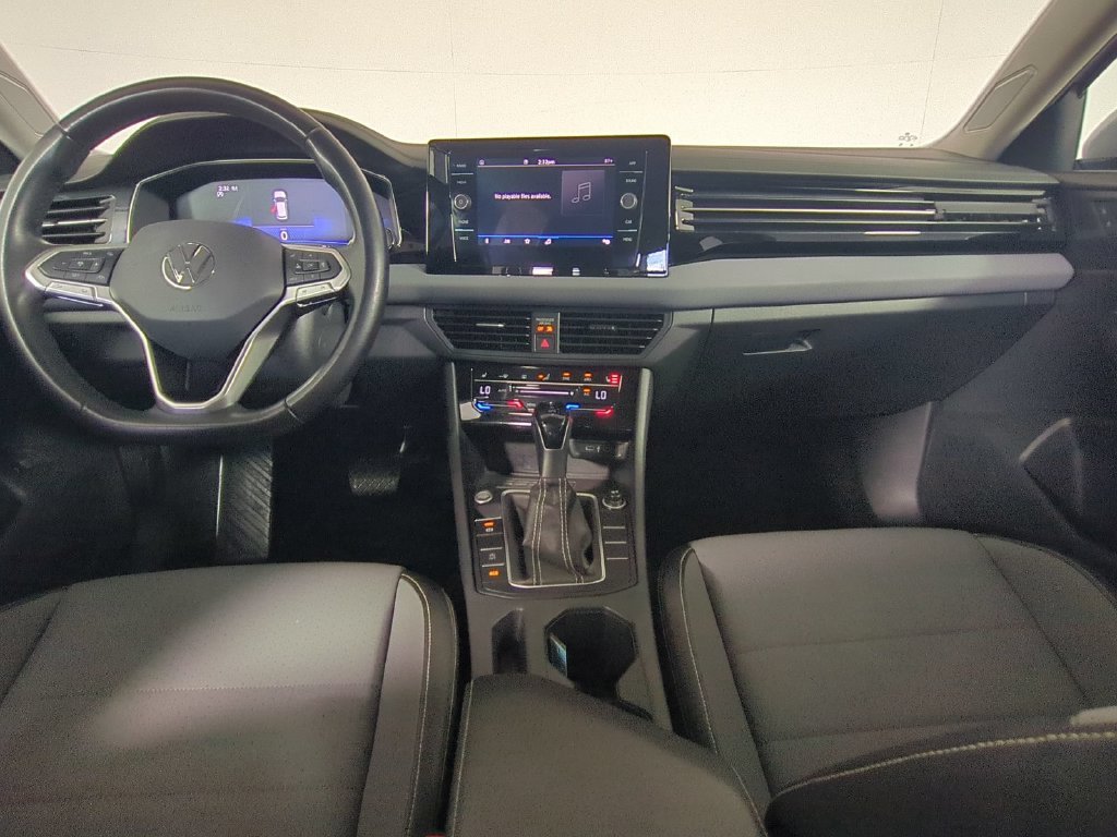 2025 Volkswagen Jetta SE - Photo 21