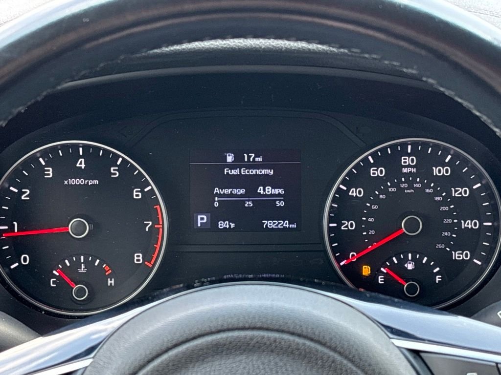 Used 2022 Silver Kia EX image 25