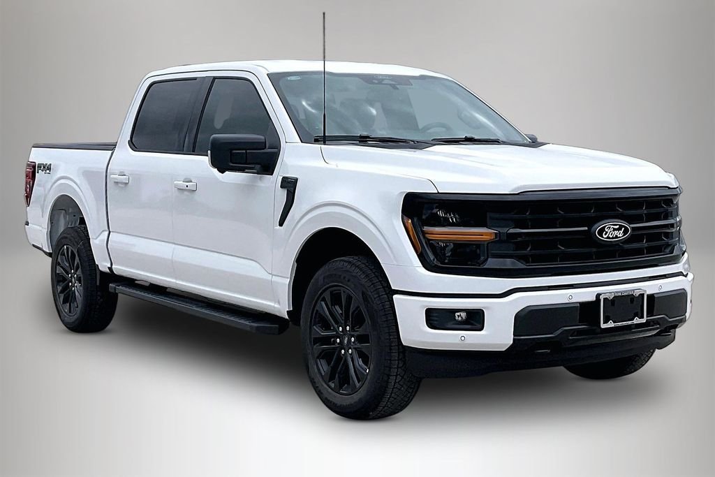 New 2026 Ford F-150 XLT 4D SuperCrew