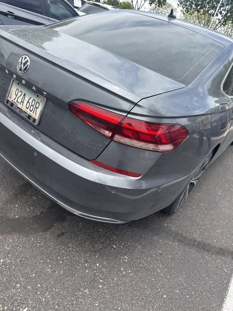 Used 2020 Platinum Gray Metallic Volkswagen 2.0T SEL image 7