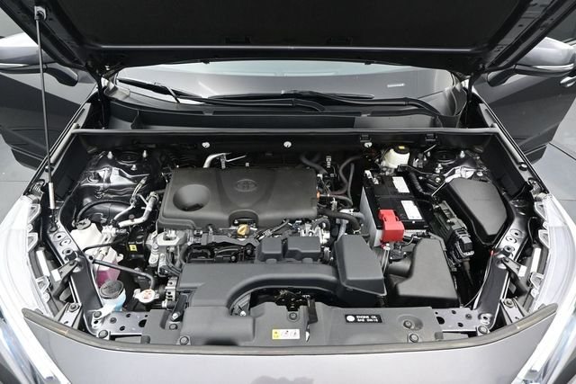 Used 2024 Magnetic Gray Metallic Toyota XLE Premium image 17