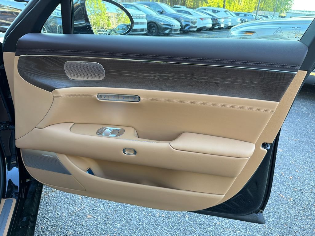 New 2026 Black Genesis 3.5T e-SC image 14