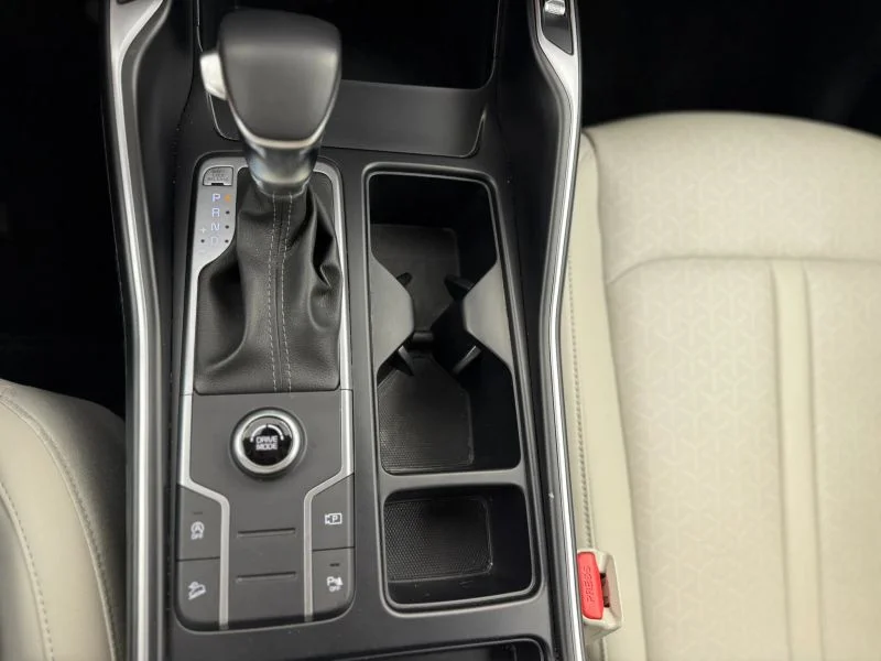 Used 2022  Kia S Sport Utility 4D image 39