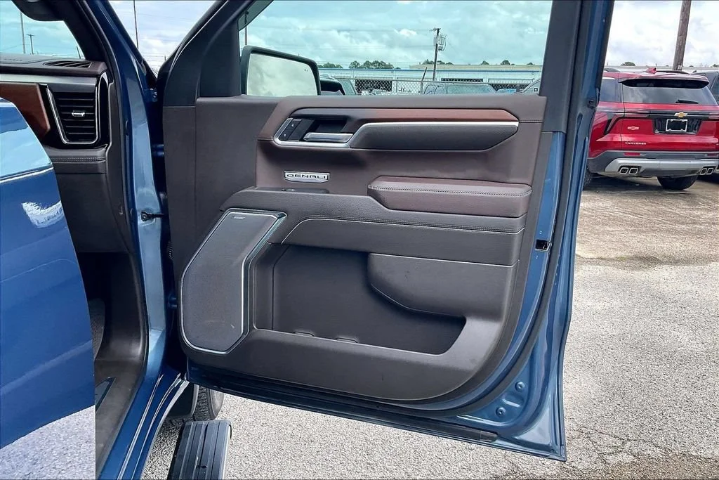 Used 2024 Downpour Metallic GMC Denali image 29