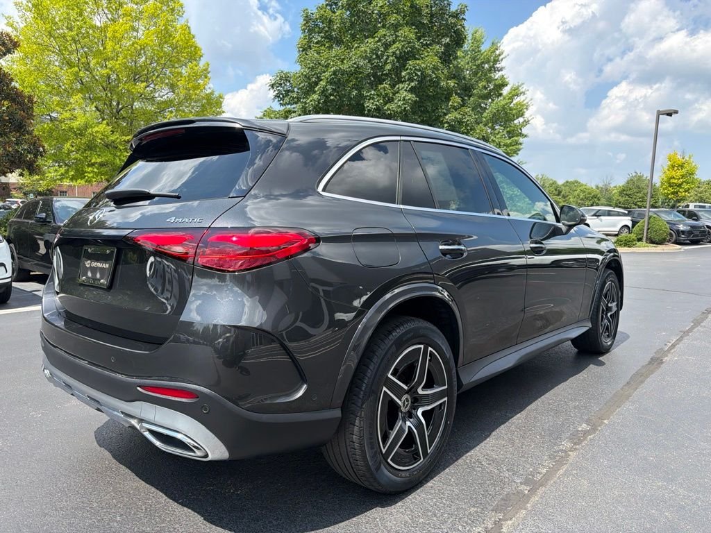Used 2023 Graphite Gray Metallic Mercedes-Benz GLC 300 image 5