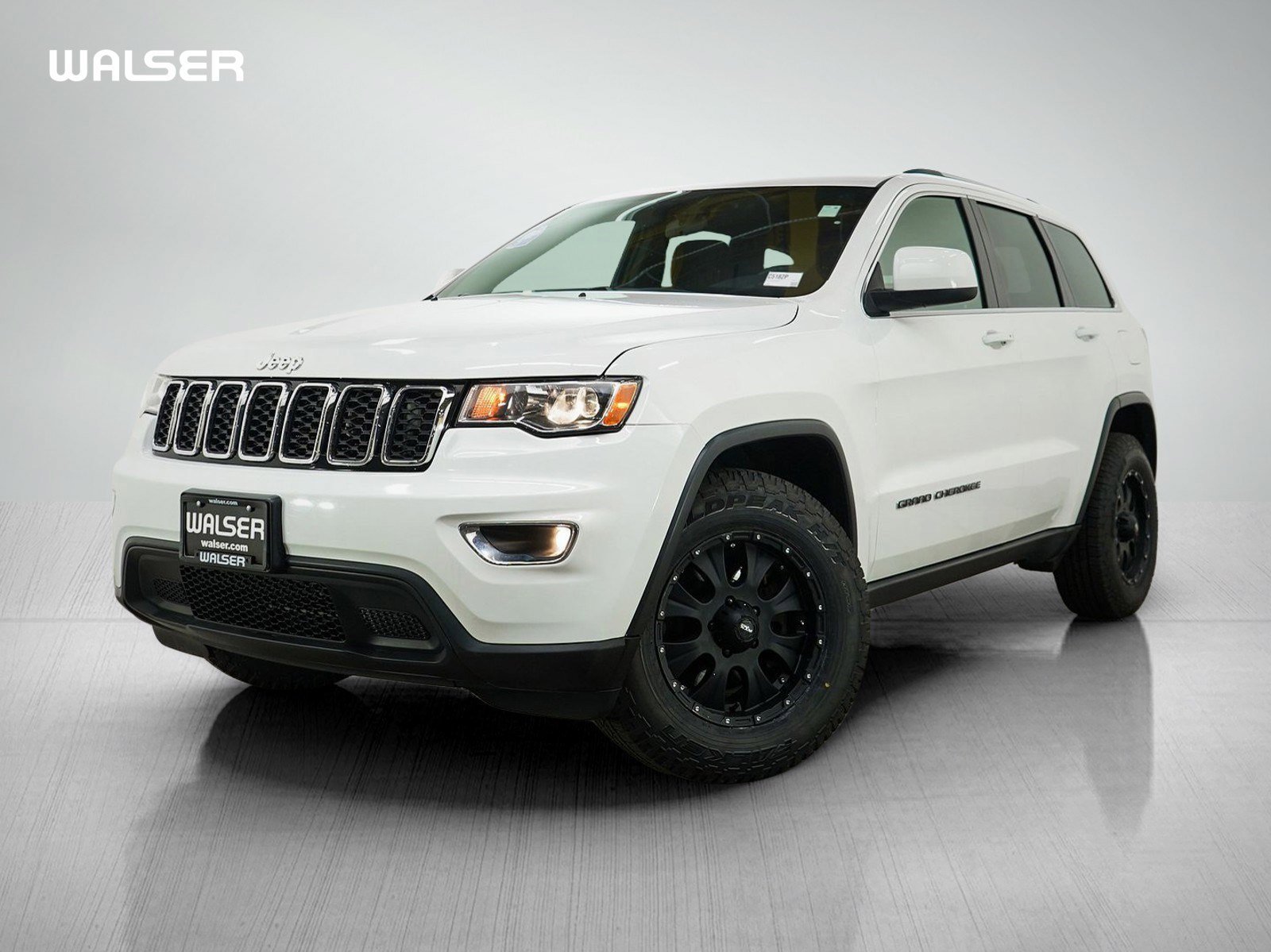 2020 Jeep Grand Cherokee Laredo
