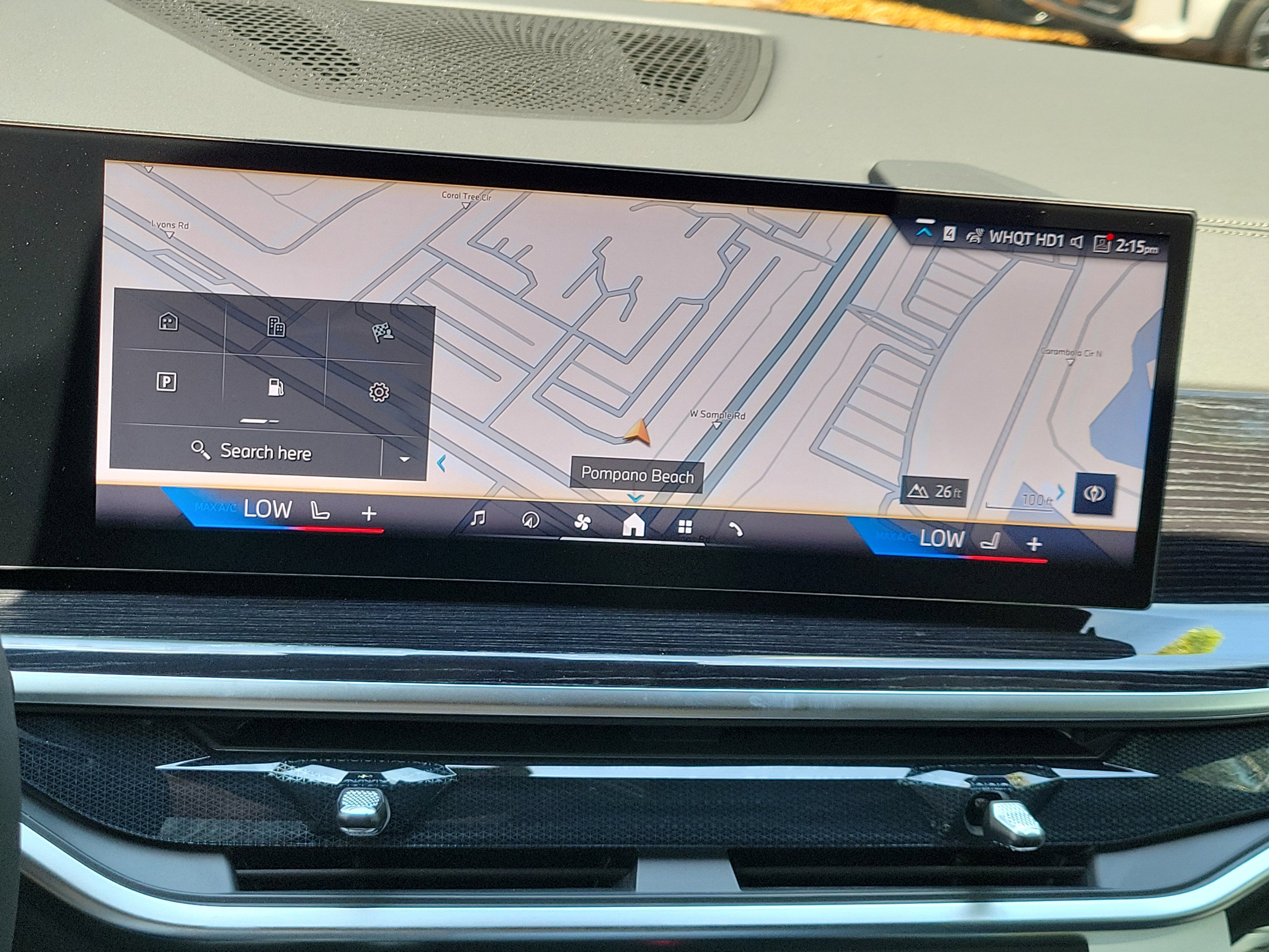 New 2026 Alpine White BMW sDrive40i image 25