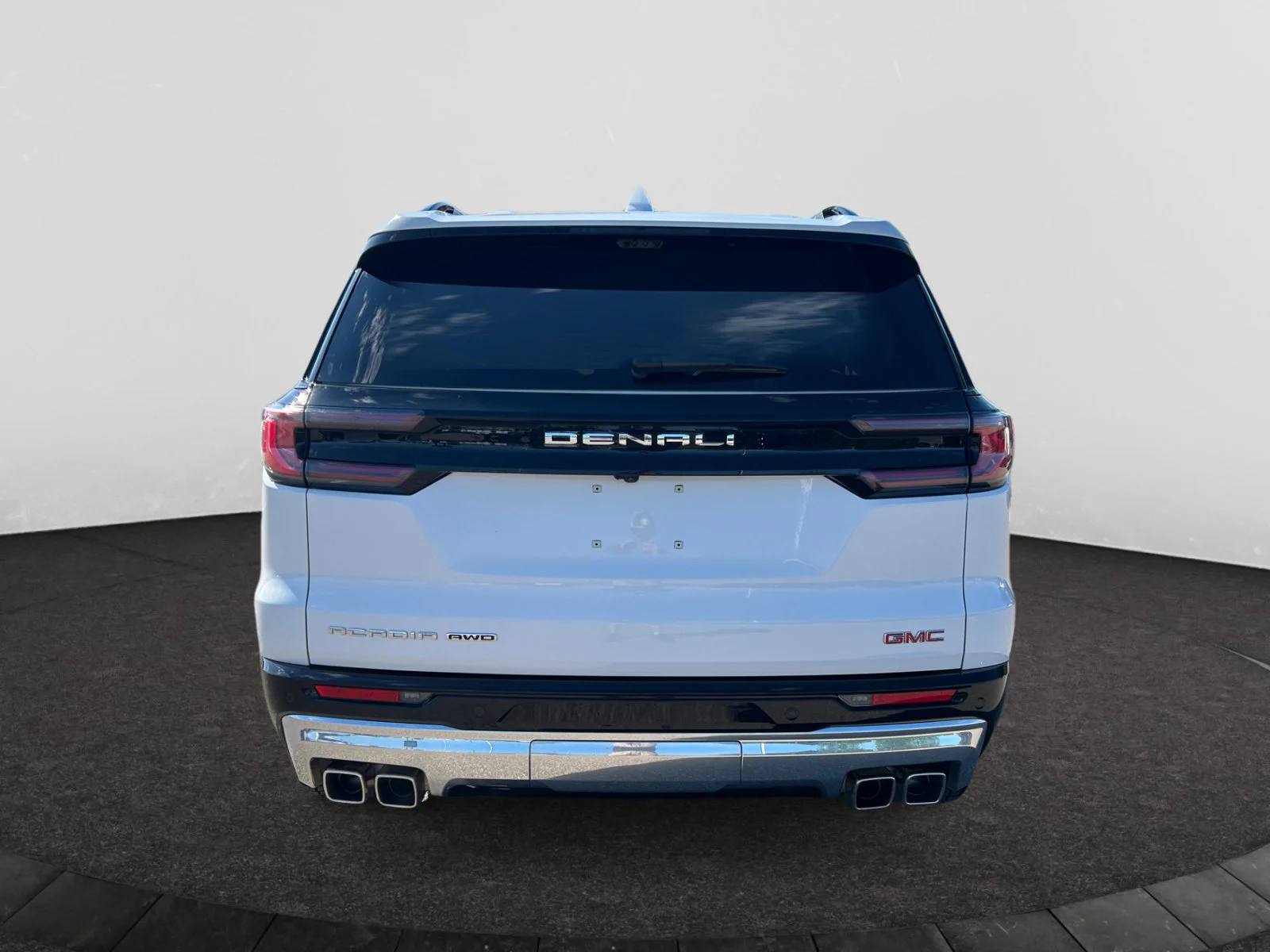 Used 2025 Summit White GMC Denali AWD Leather Sunroof Navigation image 4