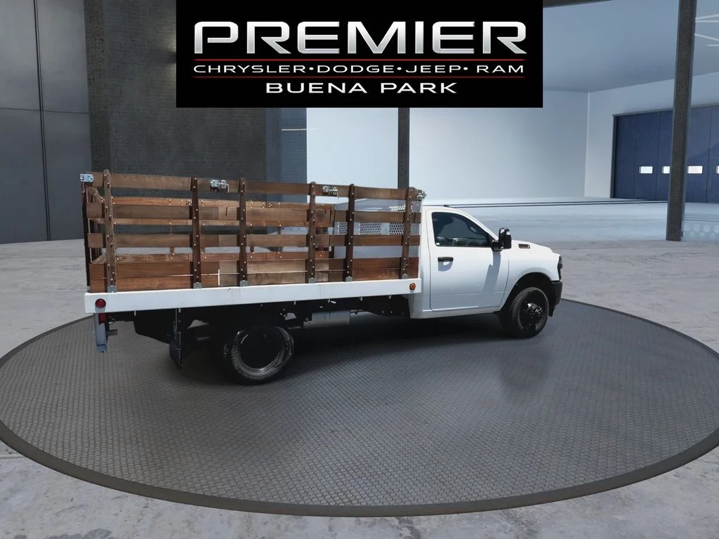 2025 RAM 3500 Chassis Tradesman - Photo 8