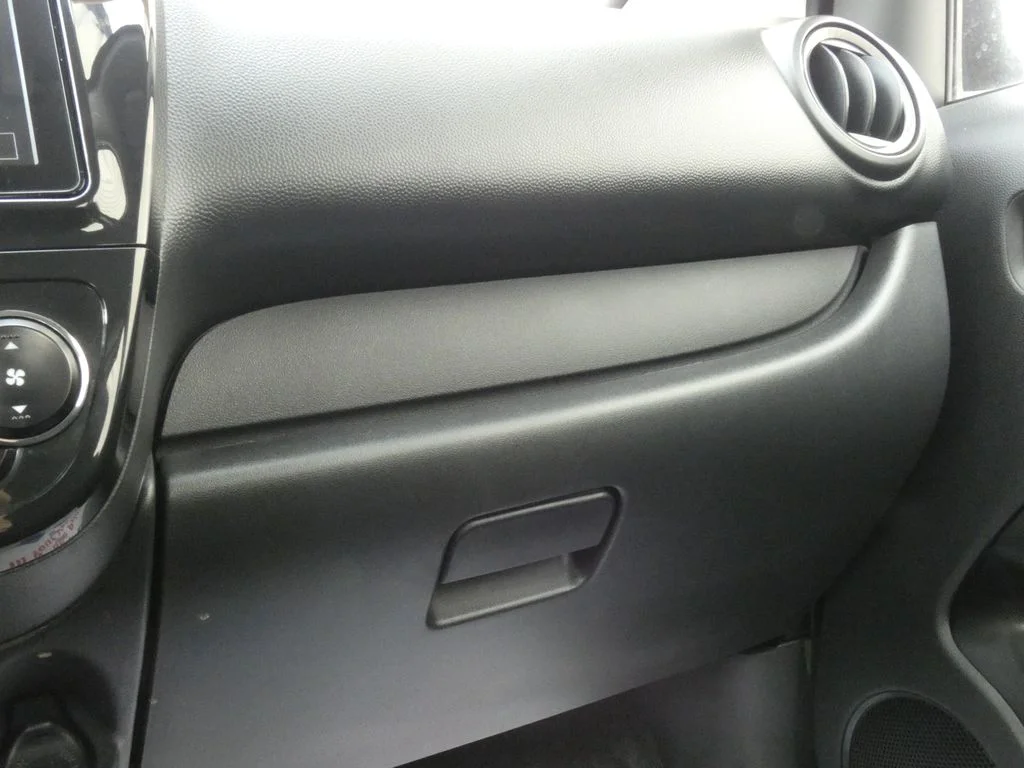 Used 2024 Gray Mitsubishi  image 22