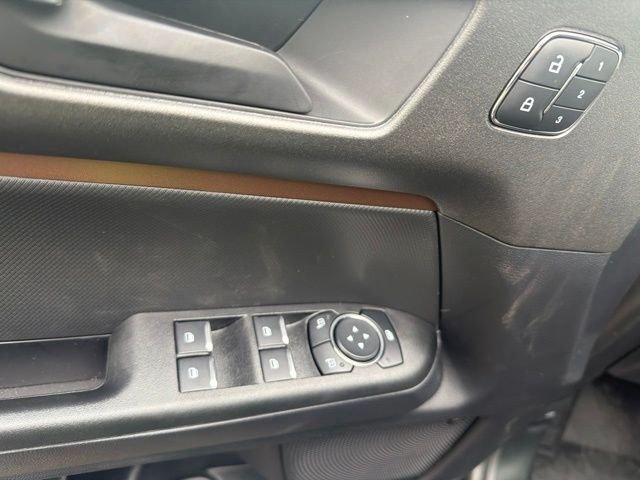 New 2026 Shadow Black Ford Outer Banks® image 33