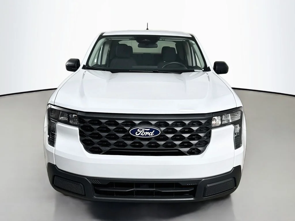 Certified Used 2025 Oxford White Ford XL image 6