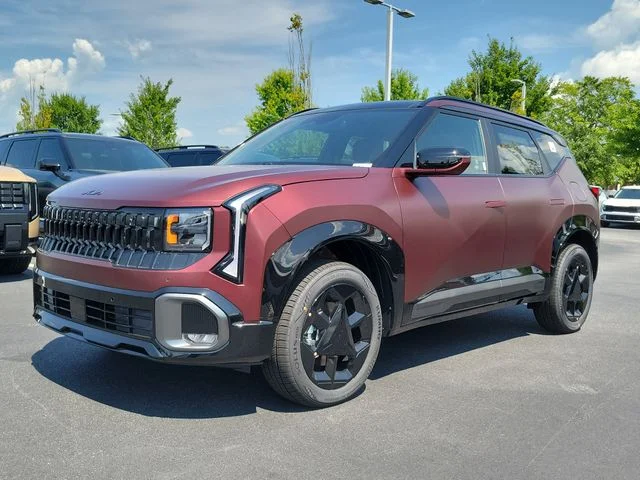New 2027 Magma Red Matte Kia X-Line S image 29
