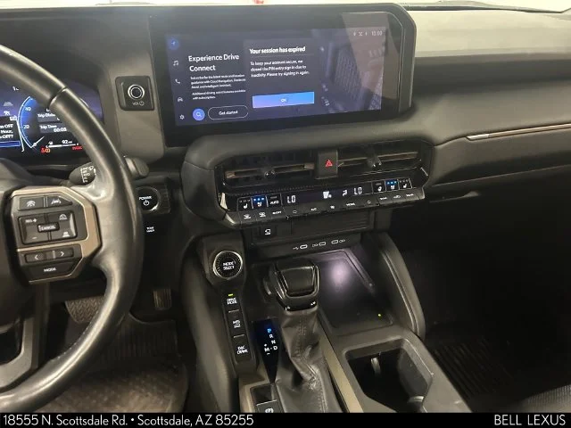Used 2024  Toyota Base image 21