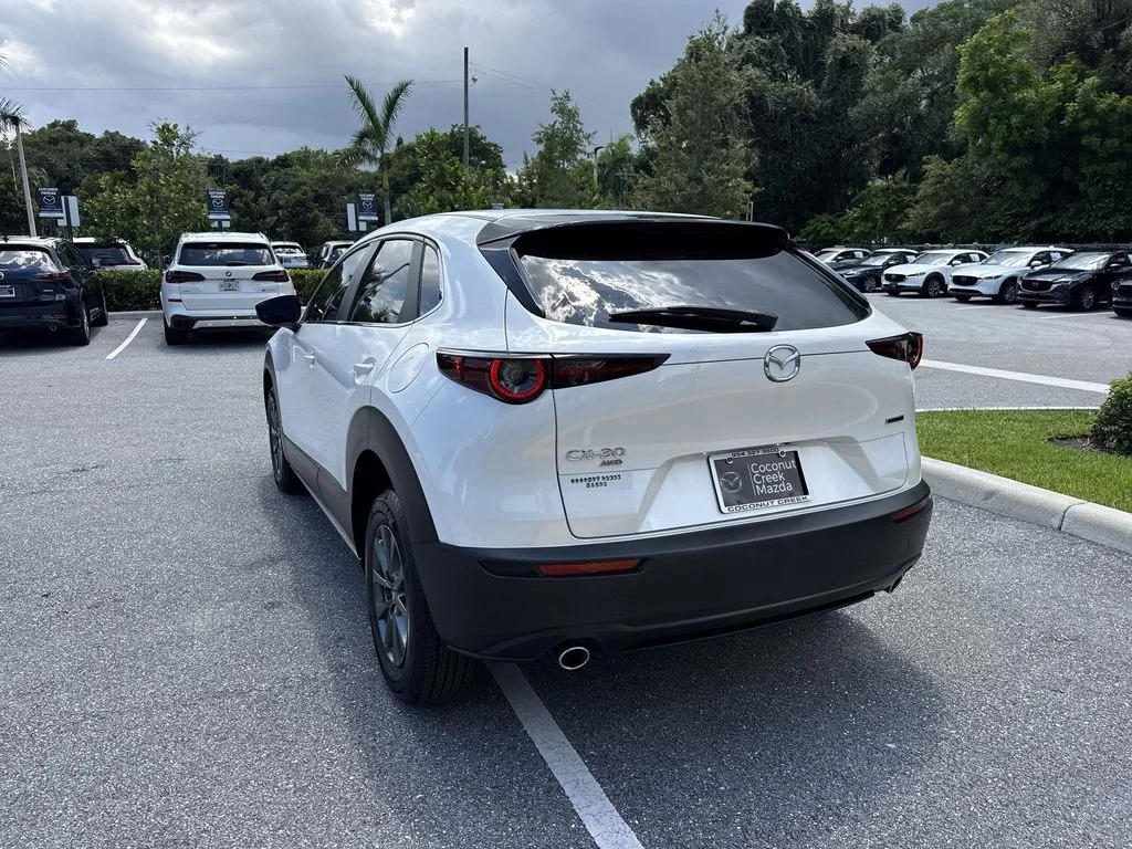 Used 2023 Snowflake White Pearl Mica Mazda 2.5 S image 13