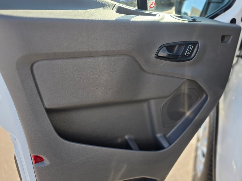 Used 2025 White Ford Base image 18