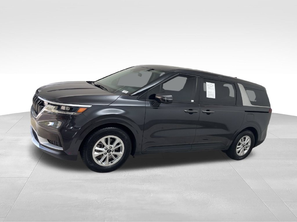 Used 2023 Gray Kia LX image 2
