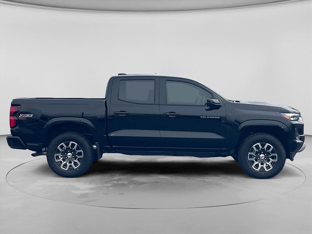 New 2026 Black Chevrolet Z71 image 9