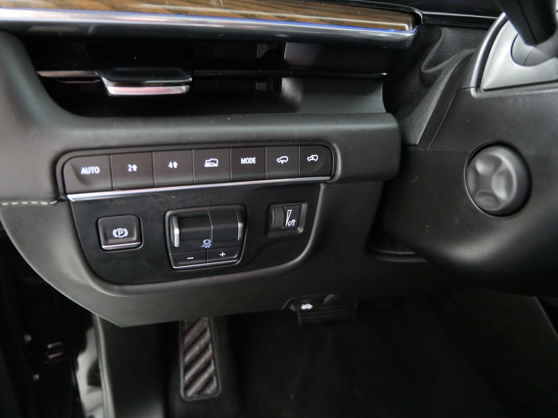 Used 2023 Black Raven Cadillac 4WD Premium Luxury Platinum image 26