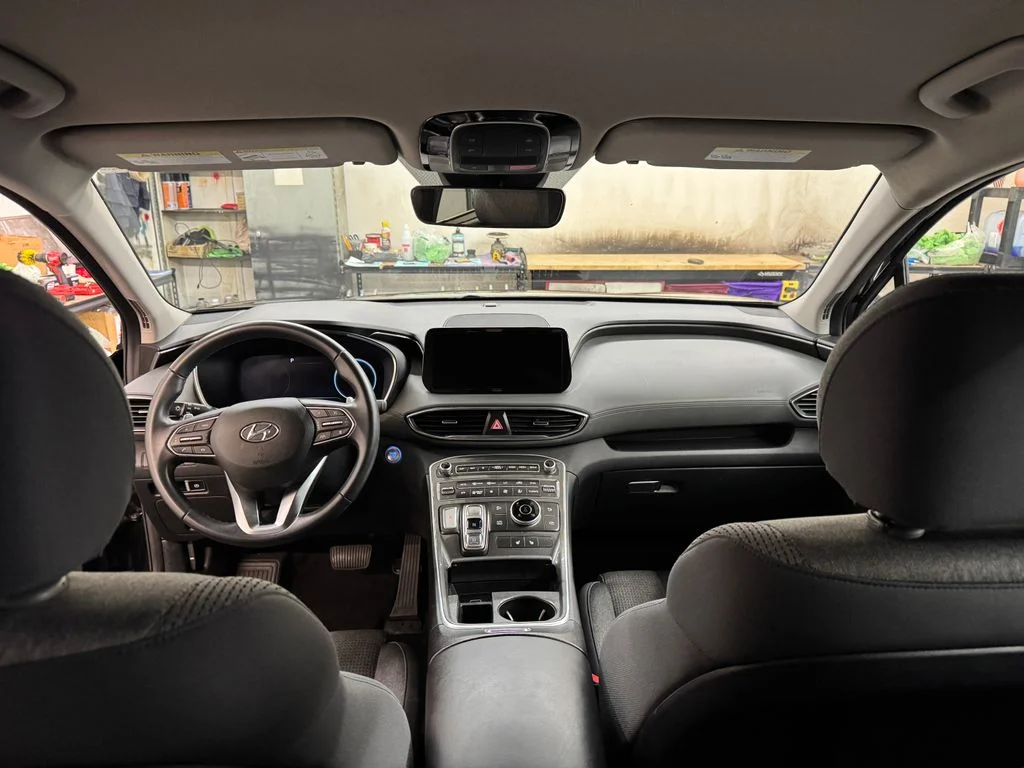 Used 2023 Black Hyundai Blue image 26