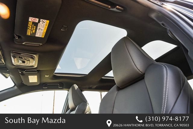 Used 2024  Toyota XLE image 25