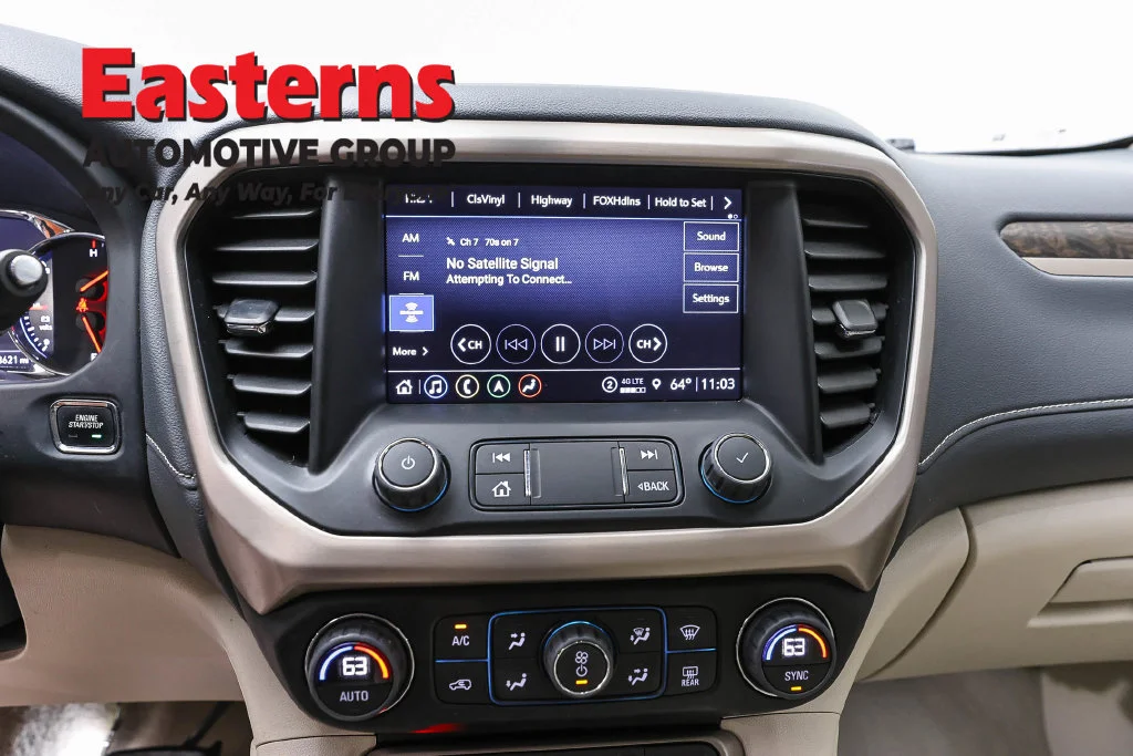Used 2023 White GMC Denali image 13
