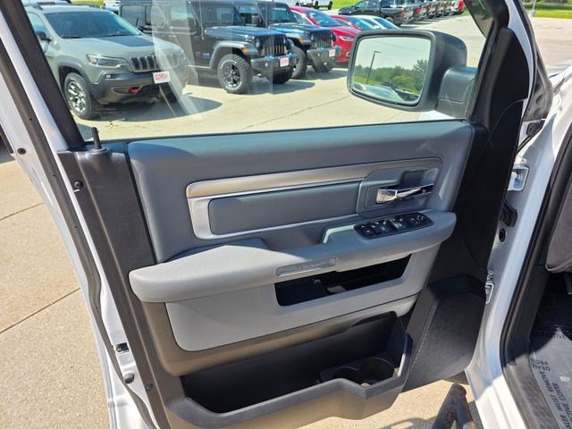 Certified Used 2018 Bright White Clearcoat Ram Big Horn image 18