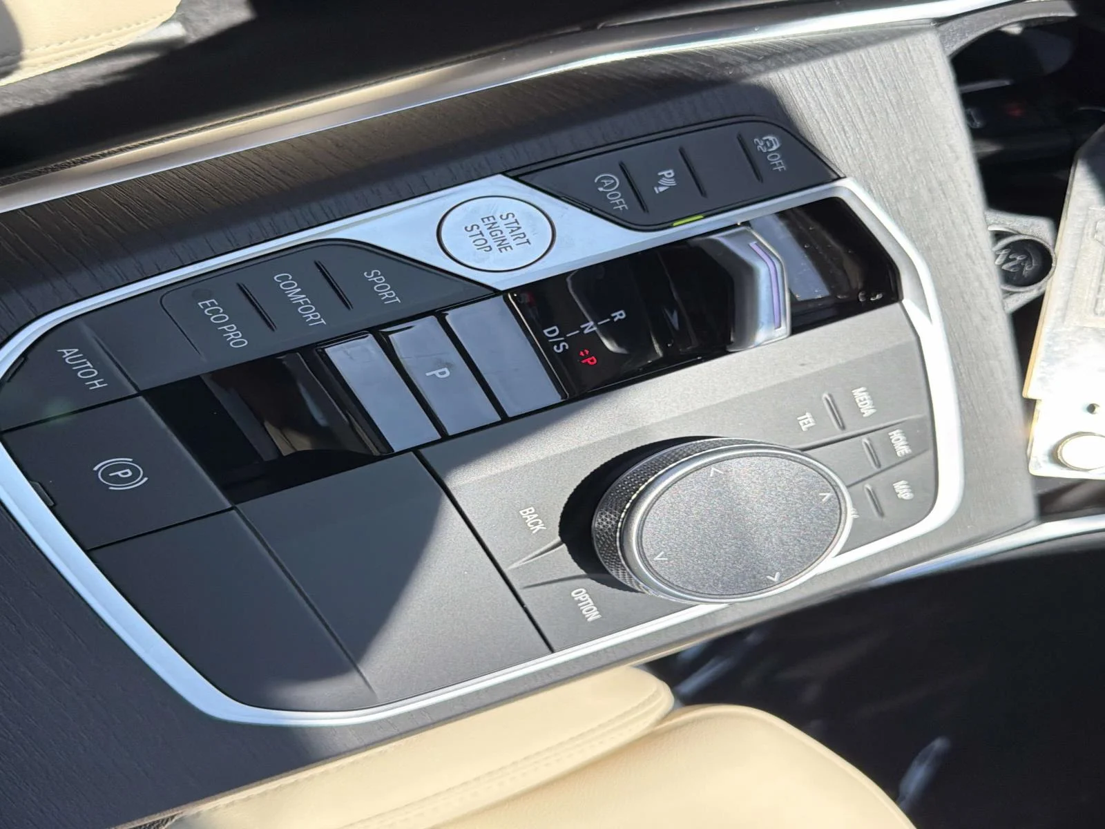 New 2026 Alpine White BMW 330i image 23