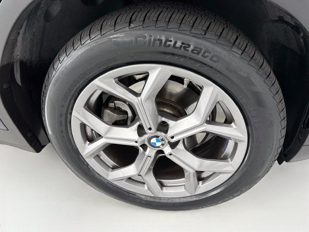 Certified Used 2024 Blue BMW xDrive30i image 31
