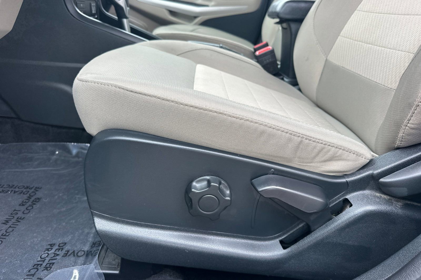 Used 2018 Gray Ford S image 13