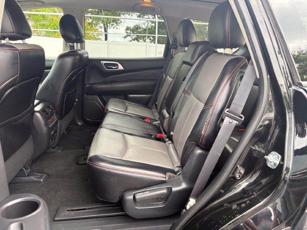 Used 2020 Black Nissan SL image 27