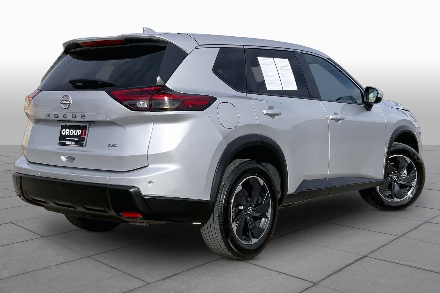 Used 2025 Brilliant Silver Metallic Nissan SV image 24